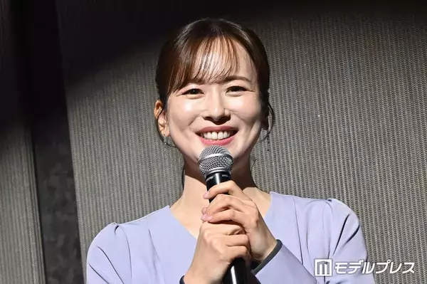 皆藤愛子アナ、ノースリーブで二の腕スラリ 華やかレースワンピ姿に「清楚で上品」「透明感がすごい」と絶賛の声