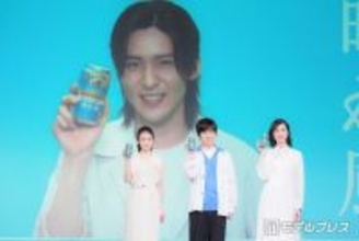 Snow Man目黒蓮、カナダからリモートで会見出席「でかすぎて気まずい」肩まで伸びた新ヘアも披露