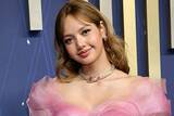 「BLACKPINKリサ、美ボディ映える大胆衣装姿「メットガラ」アフターパーティーでのショットに「圧倒的な美」「異次元のスタイル」と反響」の画像1