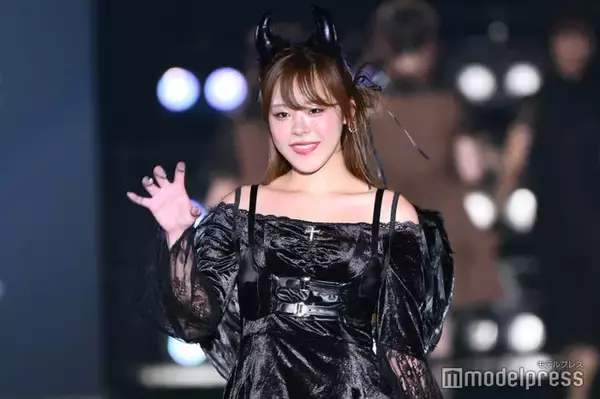 YouTuberになに「どんどん短くなっていく」新ヘアに反響続々「美人度増してる」「似合いすぎ」