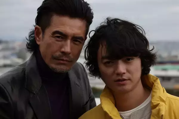 伊藤英明＆染谷将太、W主演で初バディ 小説「国境」が実写映画化決定