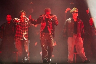 Number_i、東京ドームで全12組の大トリ飾る ノンストップ7曲披露に観客熱狂【MUSIC EXPO LIVE 2025】