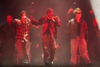 Number_i、東京ドームで全12組の大トリ飾る ノンストップ7曲披露に観客熱狂【MUSIC EXPO LIVE 2025】