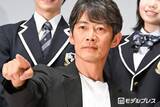 「反町隆史「GTO」お姫様抱っこシーン裏側「うちのカミさんもよくやってたんだよね」発言に「名シーン思い出す」「理想の夫婦」と反響相次ぐ」の画像1