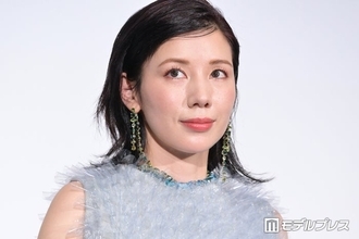仲里依紗「写真嫌がられる」息子との街中2ショット公開「可愛すぎる」「そっくり」の声