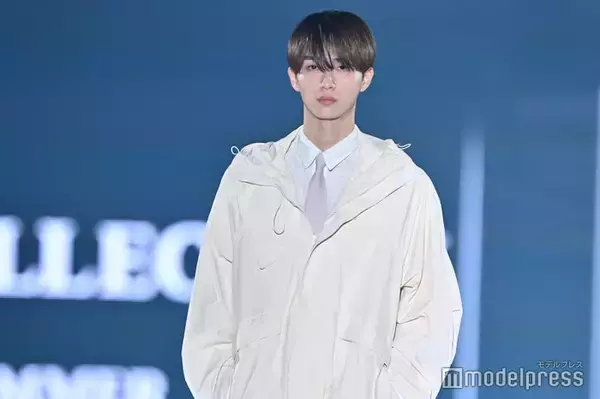 野村康太、フォーマル×カジュアルコーデで大人の魅力放出「さすがの着こなし」「スタイルの良さ際立ってる」と話題【TGC2026 S/S】