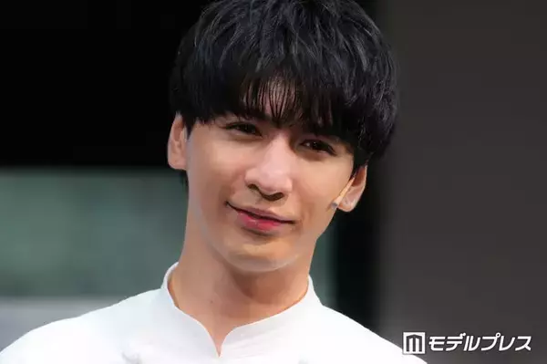 WEST.藤井流星、主演舞台開幕に意気込み シーンごとに意識していたこととは 共演者からも太鼓判「元が明るい人なので全然大丈夫」【ROLL｟CAKE｠TIME】