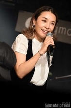 鈴木紗理奈、家族20人でUSJ年越しショット公開「圧巻の鈴木一族」「こういう家族が理想」と反響