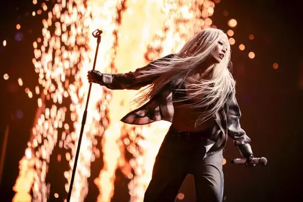 【ちゃんみな初の東京ドーム公演ライブレポ】“魔物”に打ち克った伝説ライブに「私絶対に負けないから」iKON BOBBY・INI西洸人も登場