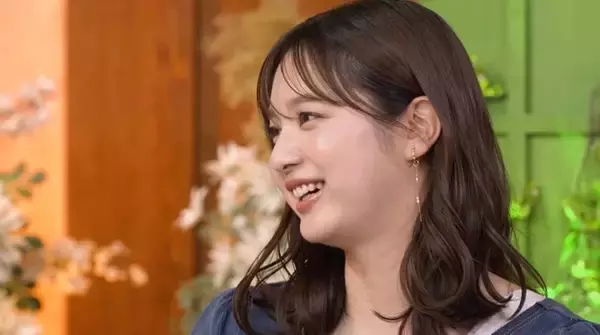 ロケバス運転手と結婚の新川優愛、“巧妙”な連絡先の聞き方が話題「積極的で可愛い」「旦那さん羨ましすぎ」