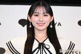 「乃木坂46川崎桜、ほっそり二の腕際立つミニ丈ドレス姿が話題「華奢で綺麗」「天使みたい」」の画像1