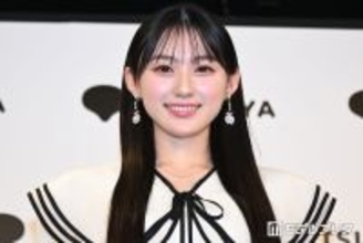 乃木坂46川崎桜、ほっそり二の腕際立つミニ丈ドレス姿が話題「華奢で綺麗」「天使みたい」