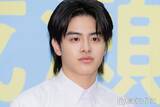 「ISSEI、学生服姿披露 高校生役に本音「コスプレかっていう（笑）」」の画像1