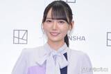 「≠ME鈴木瞳美、美デコルテのぞくオフショル姿に熱視線「色白で透き通るような美肌」「ビジュ最強」」の画像1