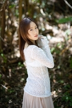 モー娘。小田さくら、アイドル人生最後の写真集発売へ「私にとって大きな財産」水着カット公開