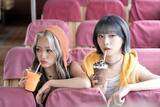 「HANA・JISOO＆YURI、マクドナルドCM初登場 レトロでエモい休日をのぞき見？お互いに“甘くなる瞬間”明かす」の画像1