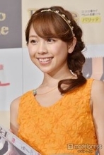 第3子妊娠中の鈴木あきえ、家族5人とのマタニティフォト公開「一生の宝物になる」「素敵過ぎる」の声