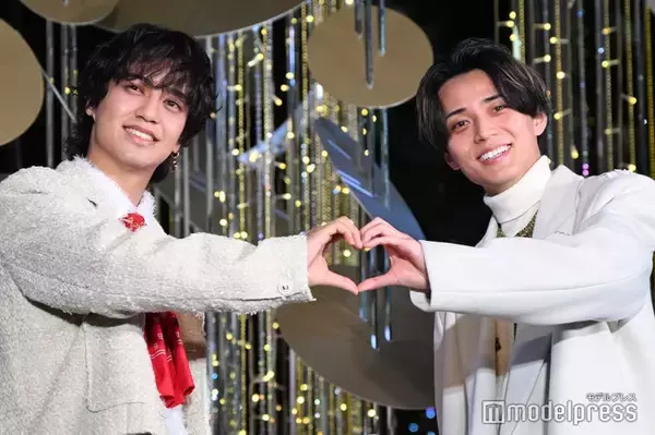 King ＆ Prince、丸の内降臨 エスカレーターからファンサたっぷり