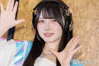 美人インフルエンサー、セルフレイヤーカットに反響「器用」「雰囲気変わる」