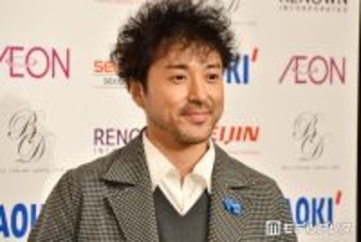 ムロツヨシ、上半身和彫りのタトゥーメイク姿公開「ダークムロさん素敵」「新鮮」の声