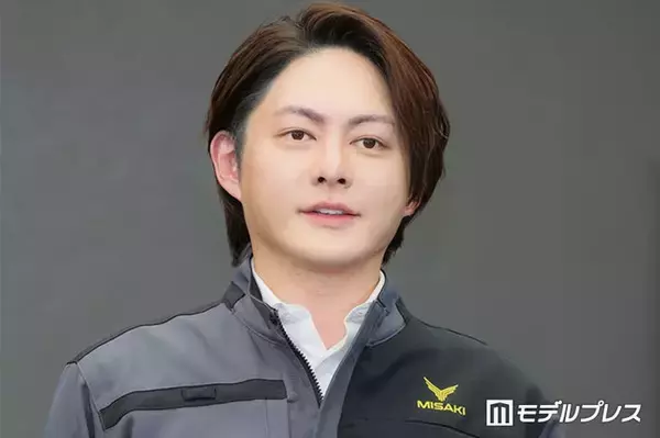 元“青汁王子”三崎優太氏、てんちむと結婚発表後初の公の場 事故きっかけでバイク事業参入「後遺症と闘っています」
