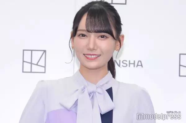 ≠ME鈴木瞳美、ショーパン✕ニーハイで美脚披露 ポニテ清楚コーデに「上品」「すべてが完璧」と反響