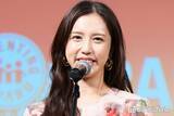 「サッカー柿谷曜一朗選手の妻・丸高愛実、家族5人での小浜島満喫ショット公開「お揃いのお洋服可愛い」「美男美女揃い」と反響」の画像1