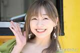 「須田亜香里、膝上ミニ×ブーツで美脚スラリ「スタイル完璧」「頭身バランスが神」と反響」の画像1