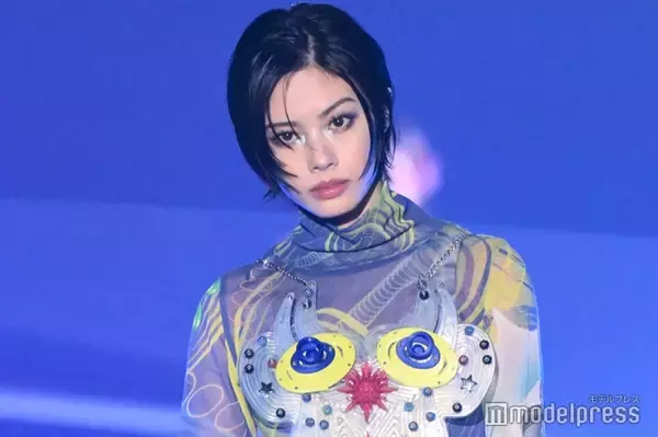 安斉星来、美ボディライン際立つタイトトップス姿「カッコ良すぎる」「着こなせるのすごい」【TGCしずおか2026】