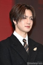 INI佐野雄大、ゲスト審査員として登場 “顔”にまさかのハプニング「可愛い」の声受ける【タテ読みマンガアワード】