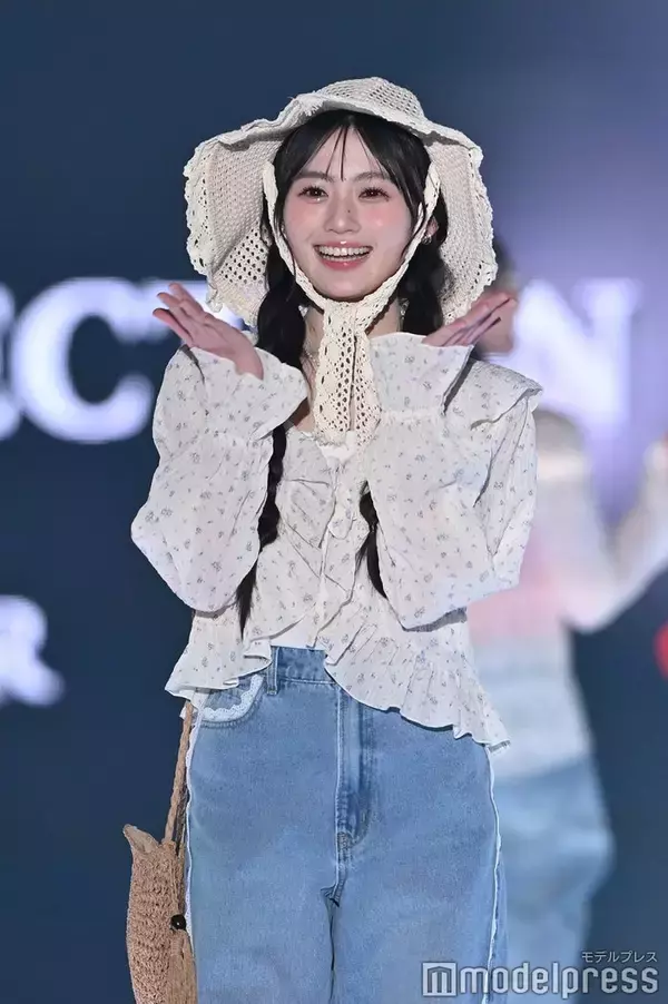 乃木坂46川崎桜、春っぽコーデで観客魅了 最後の投げキスにファン悶絶「破壊力抜群」「反則級に可愛い」【TGC2026 S/S】