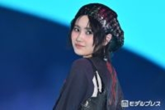 櫻坂46的野美青、ダークなアイメイクで雰囲気ガラリ【ガルアワ2026SS】
