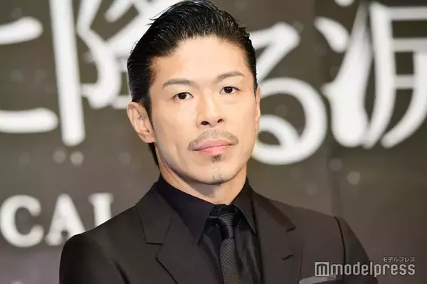 EXILE松本利夫、家族でイルミネーション満喫 集合ショットに反響「大きくなってる」「みんな楽しそう」