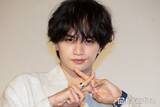 「中島健人、WEST.重岡大毅の“本物の友情出演”に喜び「初めて叶いました」電話でのやり取りも明かす【ラブ≠コメディ】」の画像1