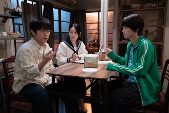 及川光博主演「ぼくたちん家」スタジオ写真一挙公開 空間づくりの“4つのポイント”美術デザイン担当が明かす