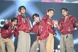 「ACEes、シークレット登場で歓声止まず 揃いの赤ジャケット姿でSMAP・嵐・キンプリなどSTARTO名曲披露【TGCあいち・なごや2026】」の画像1