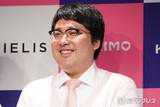 「マヂラブ村上、双子誕生を報告 妻・いとくとらは不妊治療・MFICU入院経ての出産「双子にしてはビッグに生まれてきてくれました」」の画像1
