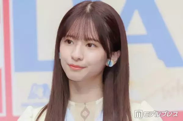 乃木坂46菅原咲月、圧倒的美脚際立つソファショットにファン悶絶「スタイル抜群」「透明感が半端ない」