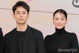 「綾瀬はるか、妻夫木聡と18年ぶり共演で夫婦役「不思議でした」実話を元にした作品への思いも」の画像1