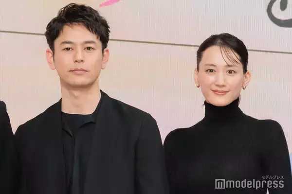 綾瀬はるか、妻夫木聡と18年ぶり共演で夫婦役「不思議でした」実話を元にした作品への思いも