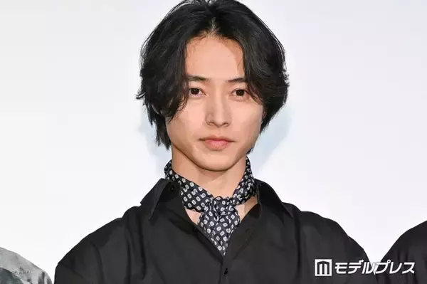 山崎賢人、橋本環奈からアクション絶賛受ける プロレスラー視点でも「勢いが素晴らしい」【キングダム 魂の決戦】