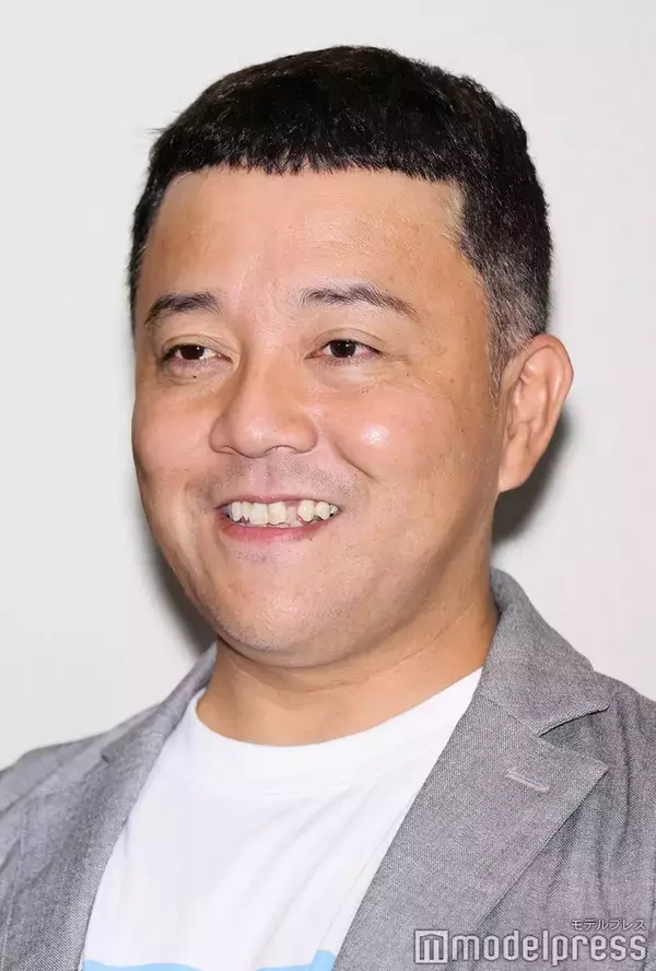 人気芸人、レクサスから乗り換えたレアな新車披露「かっこいい」「盗難に気をつけて」と反響