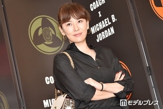 鈴木砂羽「腹ペコ帰宅からの」ボリューム満点冷やし中華公開「彩りが綺麗で美味しそう」「盛り付けがおしゃれで素敵」の声