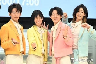 純烈の弟分グループ・モナキ、雰囲気ガラリのタンクトップ＆ショーパン姿披露「昭和アイドルみたい」「みんな脚が綺麗」と反響