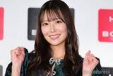 「元NMB48白間美瑠、ミニ丈デニムスカートから美脚スラリ 旅行動画に「彼女感すごい」「最強スタイル」と反響」の画像1