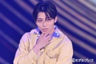 ONE N’ ONLY高尾颯斗、アロハシャツ×フリンジがハイセンス 首傾げる仕草がかっこいい【ガルアワ2026SS】