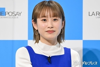 高橋愛、夫・あべこうじとの密着オフショット公開「距離感にキュン」「素敵な夫婦」