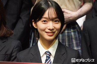 早瀬憩、真冬の過酷撮影回顧「震えながら撮ったかいがありました」aoが主題歌制作でインスピレーション受けたシーンとは【呪いのスマホ】