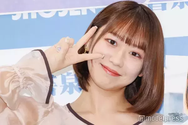 モー娘。野中美希、肩出し私服ショットにファン騒然「女神降臨」「デコルテ綺麗で見惚れる」