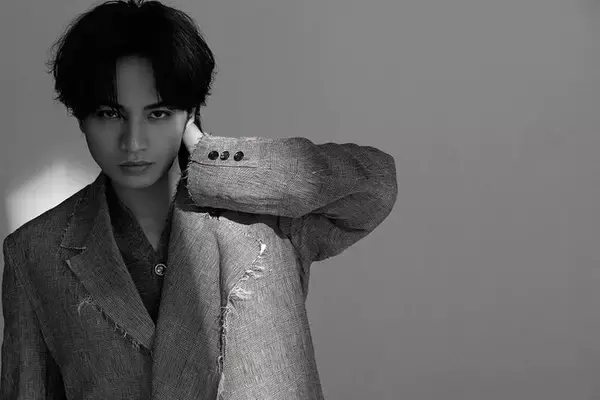 中島健人、“アイドル”引き受け続ける覚悟語る「GOETHE」表紙登場